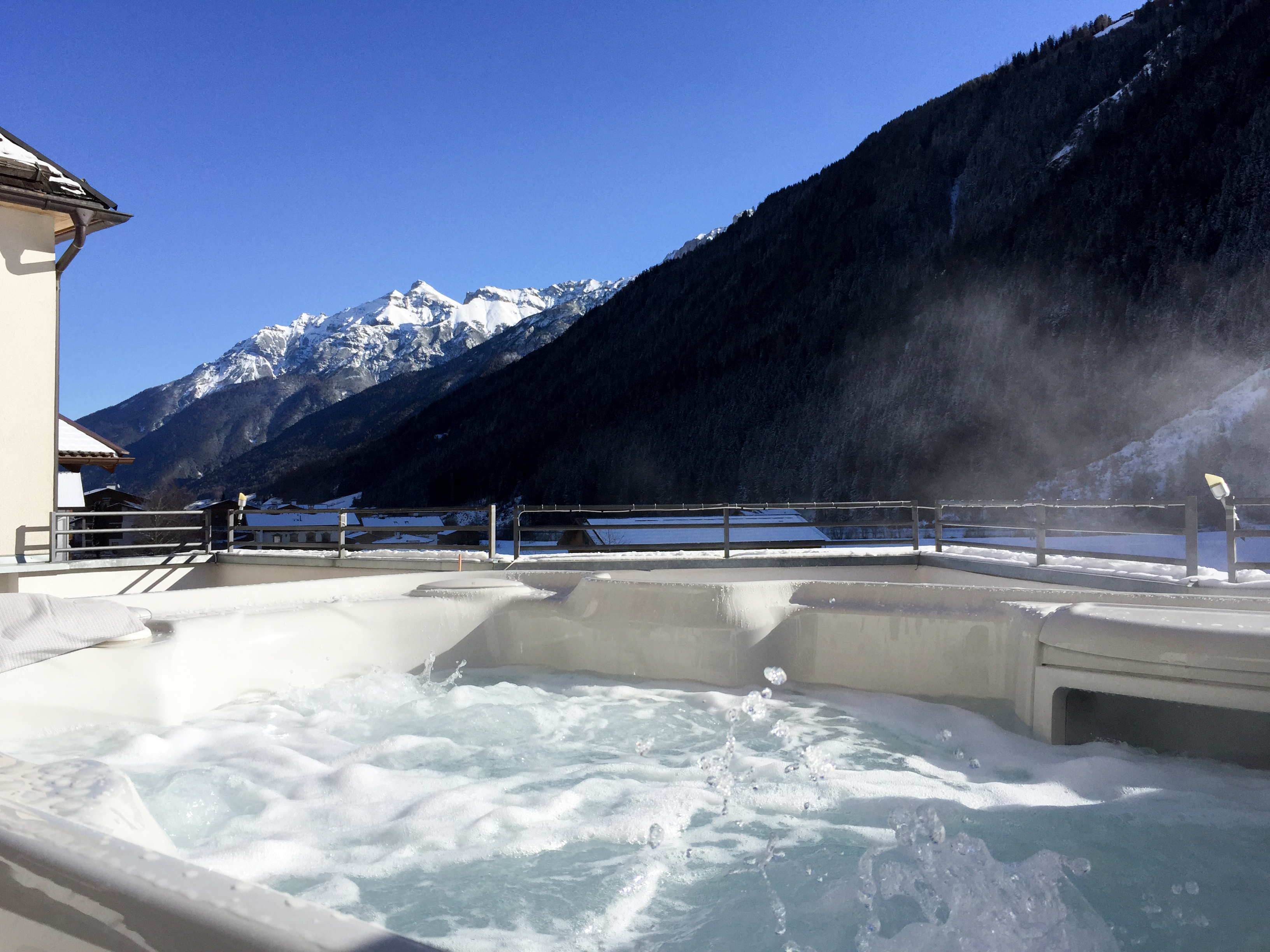 Winter Tips For Your Hot Tub