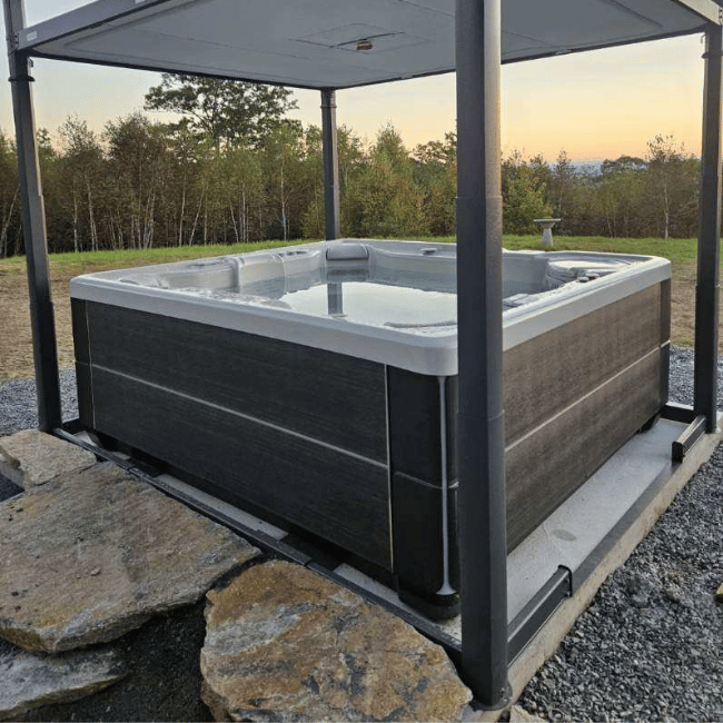 Grandee hot tub Ice Grey shell - Blackwood Cabinet & Covana charlestown nh 650 x 650