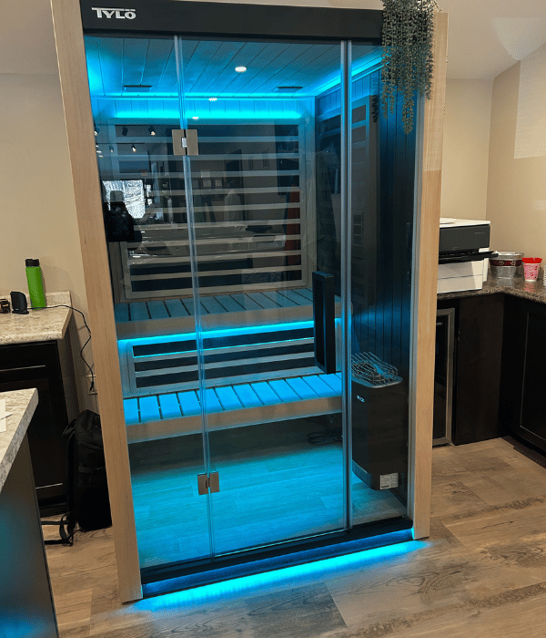 tylo sauna in store 600x700